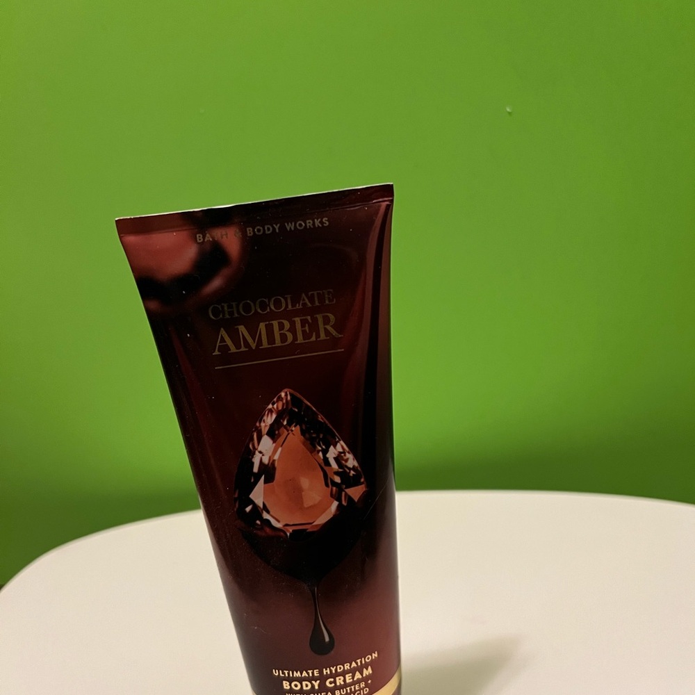 Bath & Body Works Chocolate Amber - Brown with Gold Accents